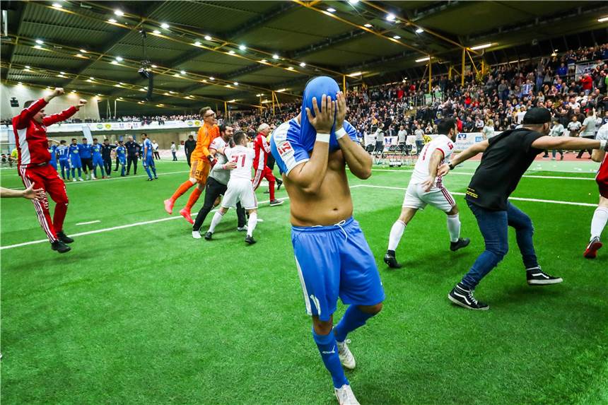 Stadtmeisterschaft fällt aus, Hallen-Verwirrung und ein Transfer - die Sport-Texte am Donnerstag Die Enttäuschung ist groß. Auch in diesem Jahr wird die Hallenfußball-Stadtmeisterschaft in Dortmund nicht stattfinden.