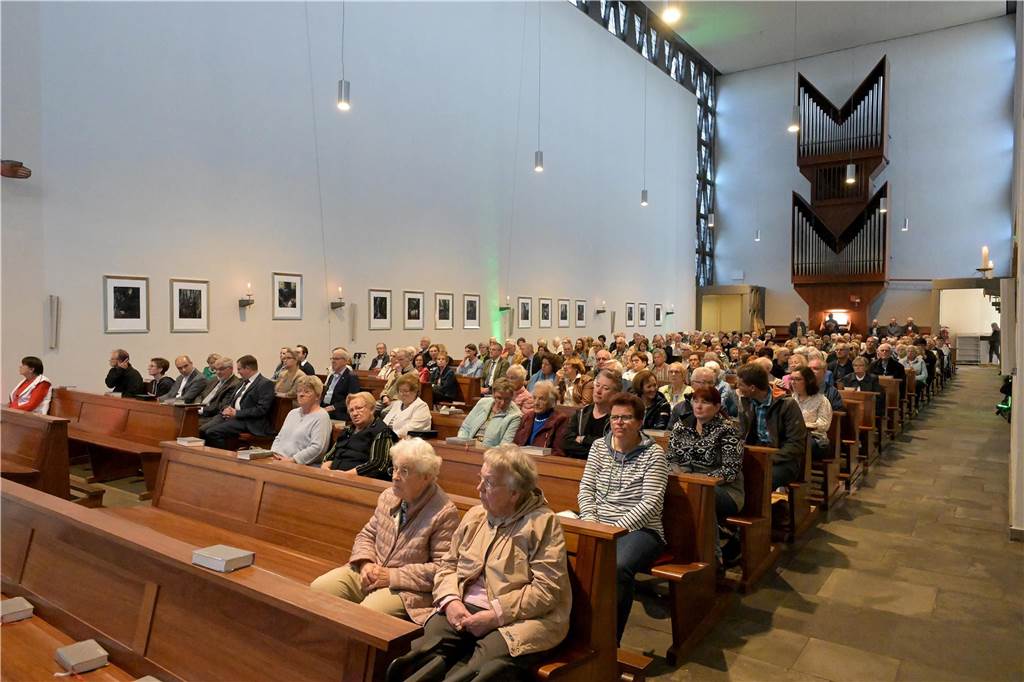 Die Entweihung der Kirche St. Johannes fand am 30.9.2023 im Rahmen eines feierlichen Gottesdienstes statt.