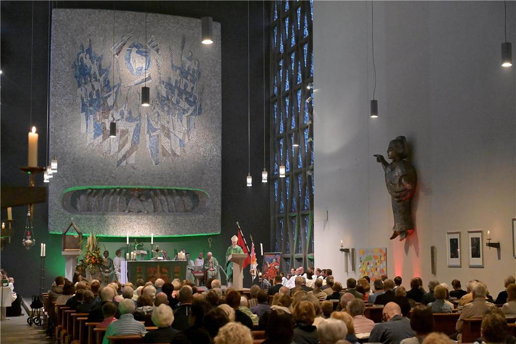 Die Entweihung der Kirche St. Johannes fand am 30.9.2023 im Rahmen eines feierlichen Gottesdienstes statt.
