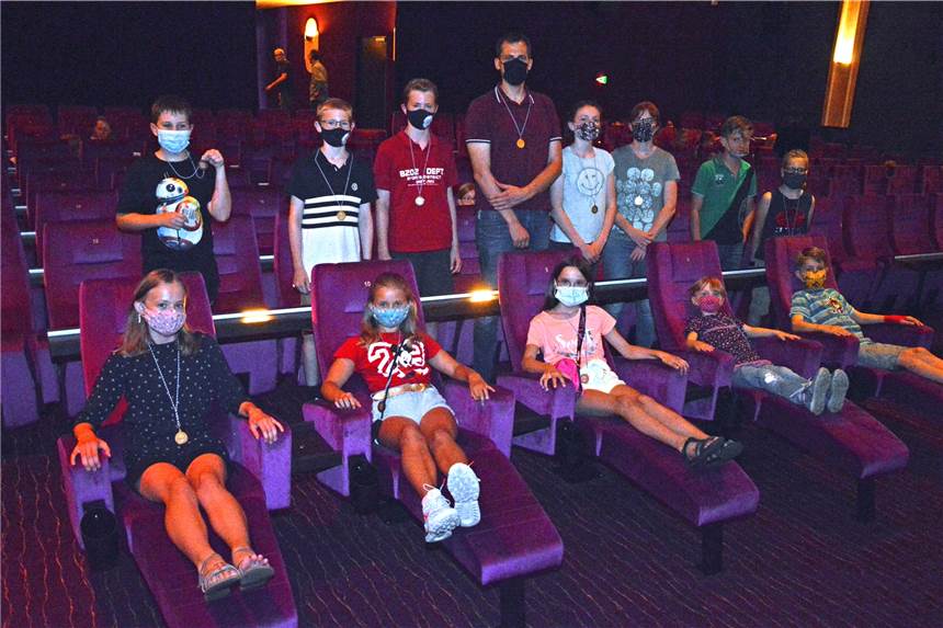 Die erfolgreichsten Mitglieder des SommerLeseClubs der Stadtbücherei Werne wurden am Samstag im Kino ausgezeichnet. Sie erhielten den Lese-Oskar für die meisten Einträge im Logbuch, die besten Buchtrailer oder die besten eigenen Geschichten.