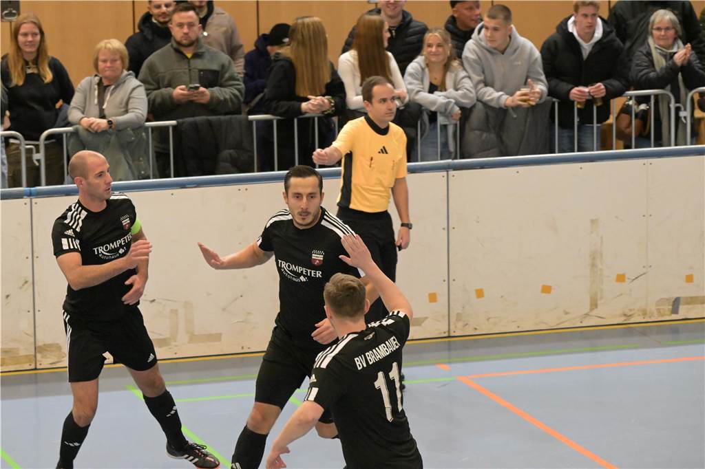 Die ersten Bilder aus der Lüner Rundsporthalle.
