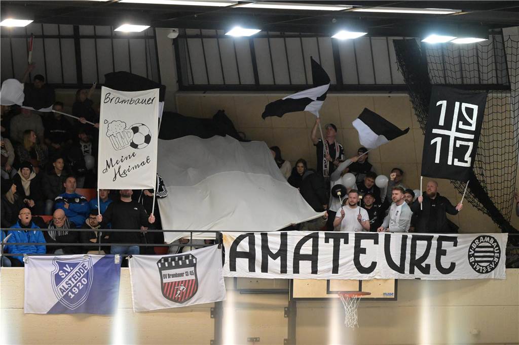 Die ersten Bilder aus der Lüner Rundsporthalle.