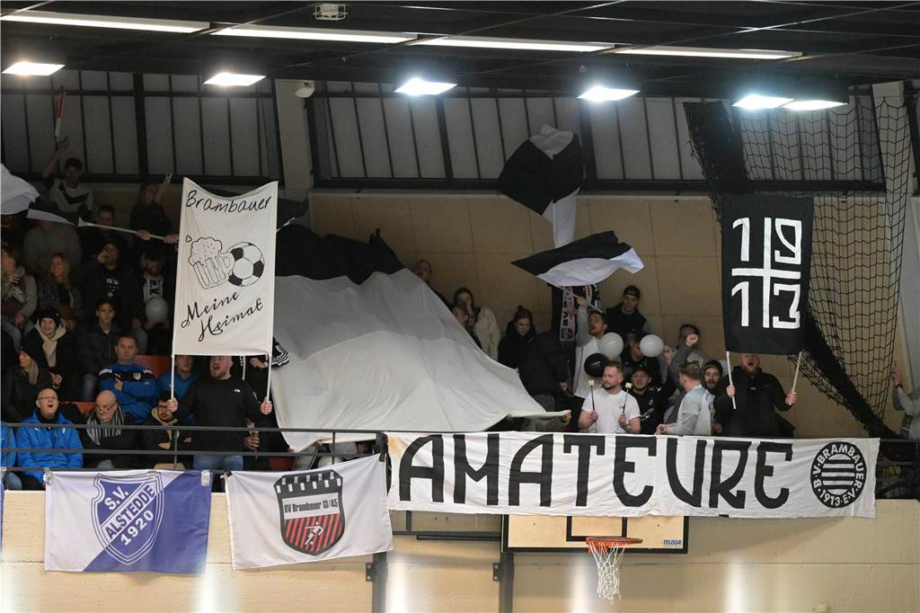 Die ersten Bilder aus der Lüner Rundsporthalle.