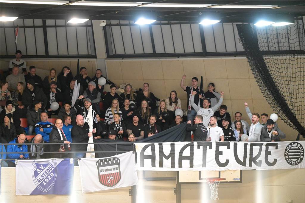 Die ersten Bilder aus der Lüner Rundsporthalle.