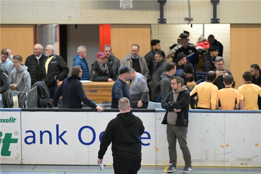 Die ersten Bilder aus der Lüner Rundsporthalle.