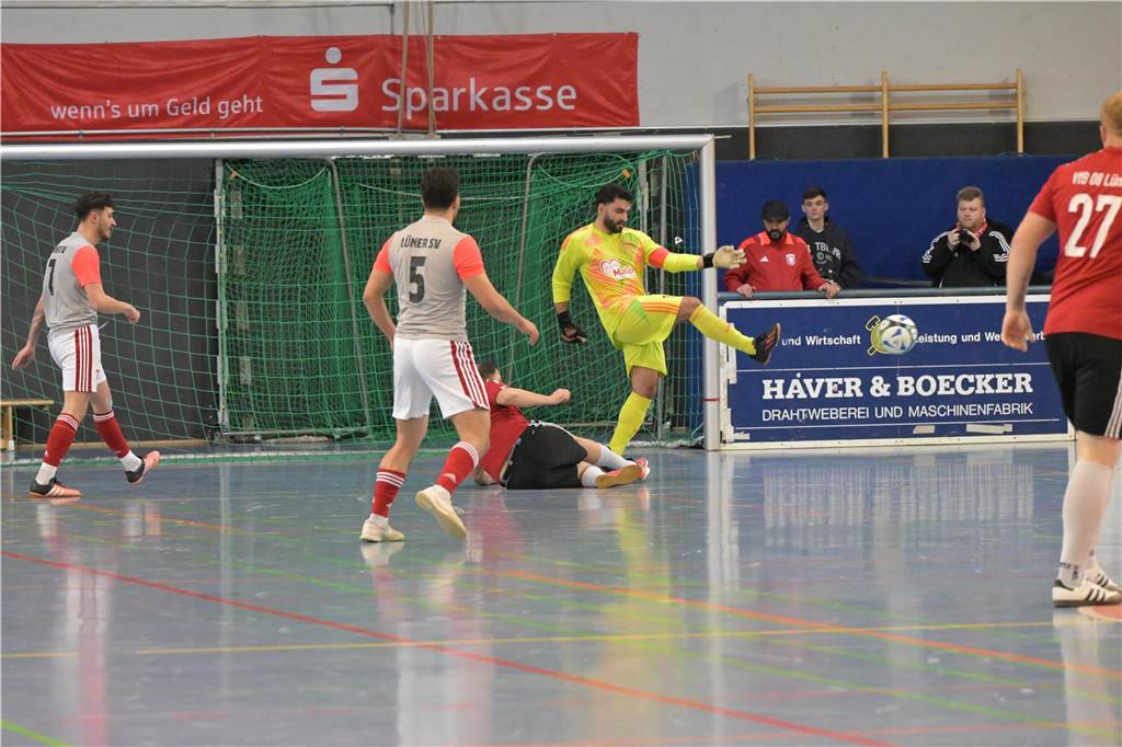 Die ersten Bilder aus der Lüner Rundsporthalle.