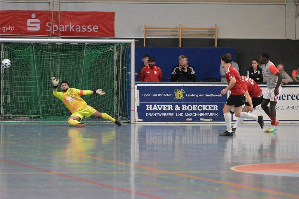 Die ersten Bilder aus der Lüner Rundsporthalle.