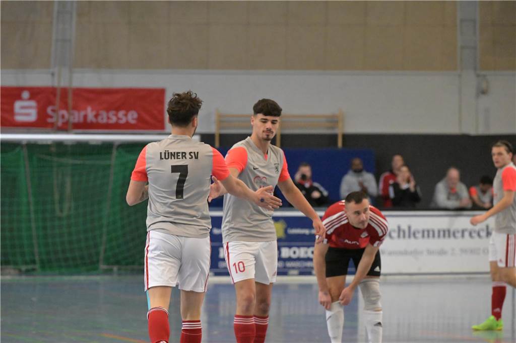 Die ersten Bilder aus der Lüner Rundsporthalle.