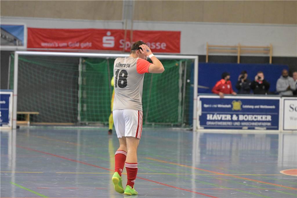 Die ersten Bilder aus der Lüner Rundsporthalle.