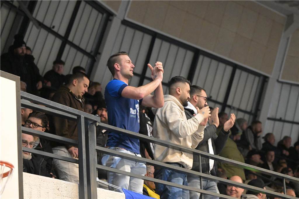 Die ersten Bilder aus der Lüner Rundsporthalle.