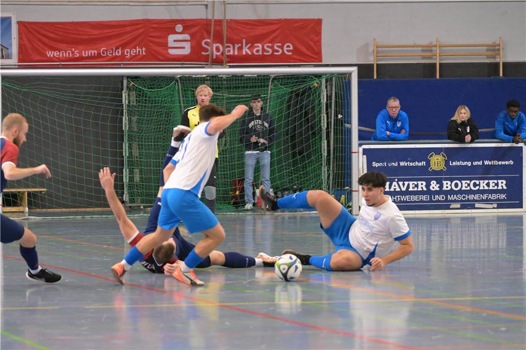 Die ersten Bilder aus der Lüner Rundsporthalle.
