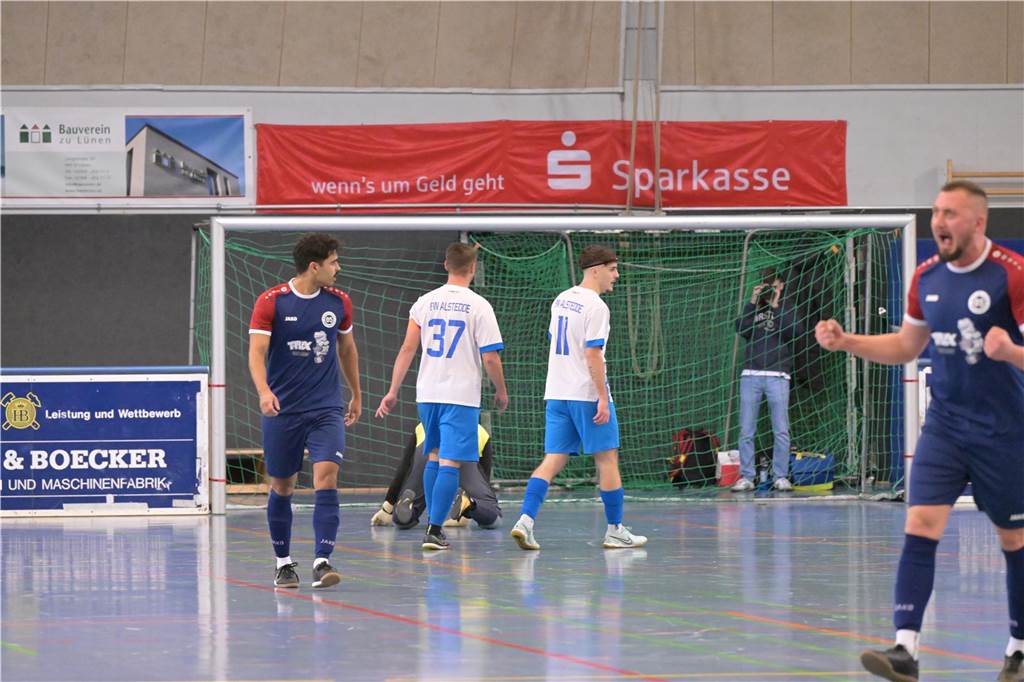 Die ersten Bilder aus der Lüner Rundsporthalle.