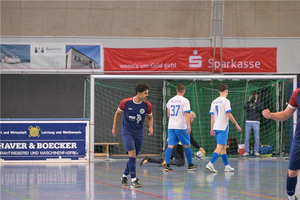 Die ersten Bilder aus der Lüner Rundsporthalle.