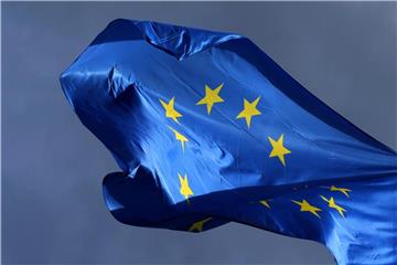 Die EU hatte die Sanktionen trotz Milliardenverlusten für heimische Unternehmen zuletzt im vergangenen Winter bis zum 31. Juli 2018 verlängert. Foto: Karl-Josef Hildenbrand