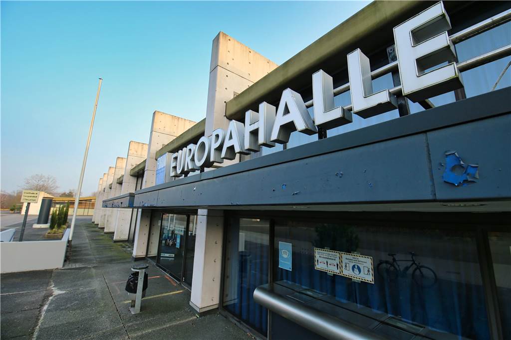 Castrop-Rauxeler Europahalle war nicht für Events gebaut worden - sie sollte Sporthalle werden Die Europahalle war bei ihrem Bau in den 1970er Jahren als Halle für den Schulsport sowie Leistungszentrum gedacht.