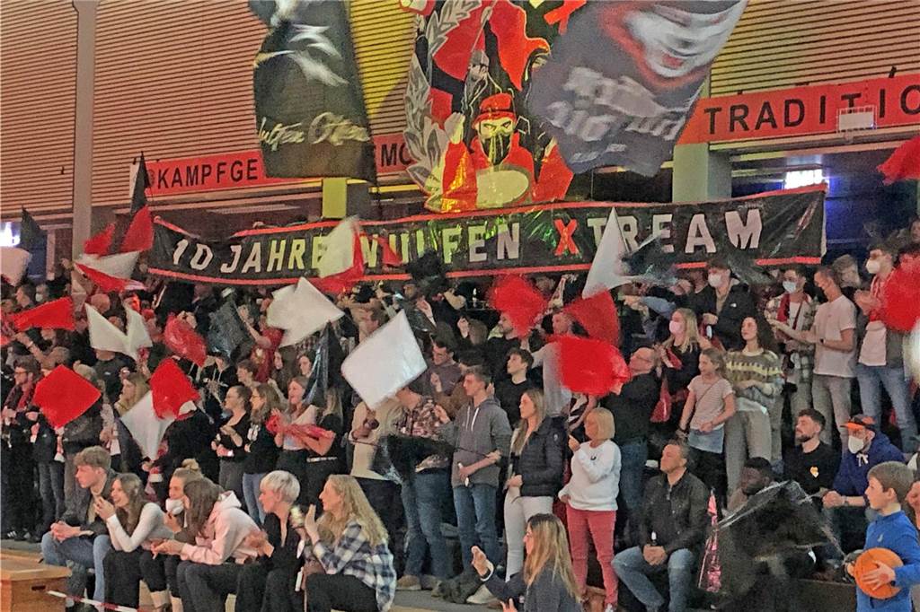 BSV Wulfen will den fünften WBV-Pokalsieg: Erstes Finale steigt in der Gesamtschulhalle Fans des BSV Wulfen
