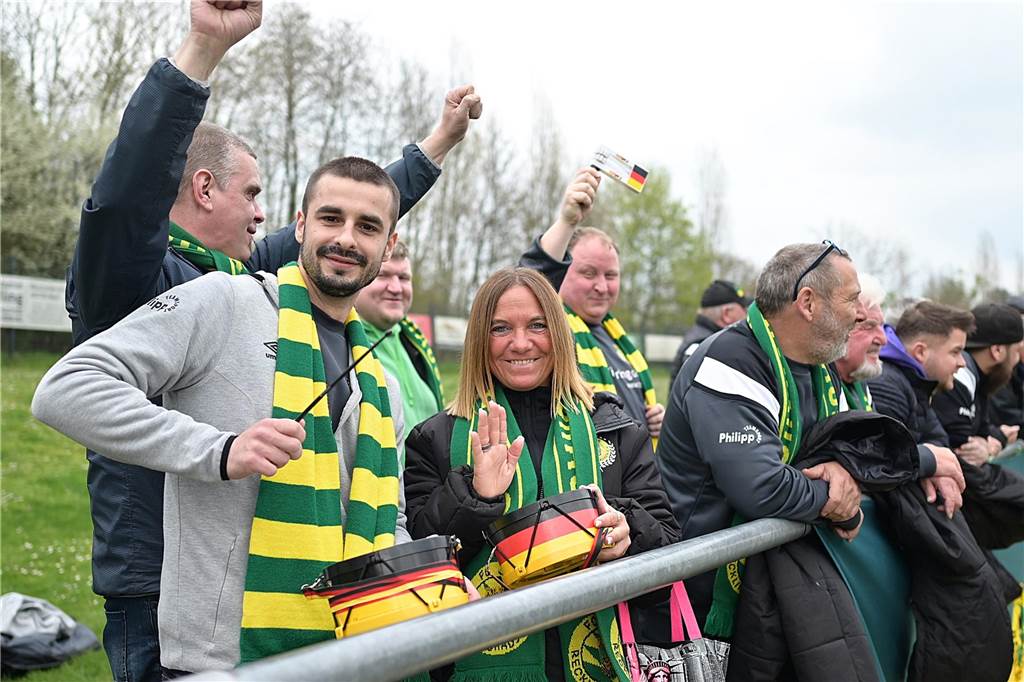 Meister und Absteiger: Diese Entscheidungen können am Wochenende im Fußballkreis RE fallen Die Fans des FC 96 Recklinghausen können sich vielleicht bald über einen Aufstieg freuen.