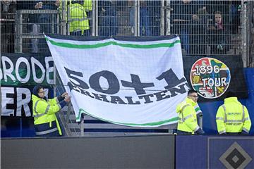 Die Fans von Hannover haben eine klare Meinung.