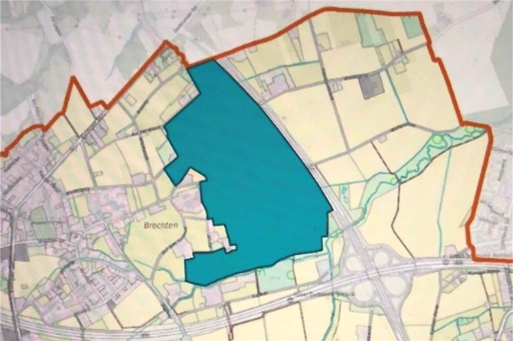 Neue Gewerbeflächen: Tauschidee der Wirtschaftsförderer stößt auf Kritik Farblich markierte Fläche zeigt die Dimension eines möglichen Gewerbegebiets in der Brechtener Niederung.
