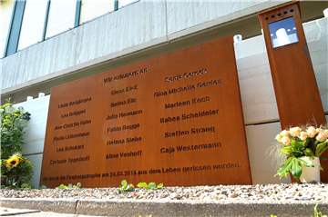 Die Feier an der Gedenktafel für die Opfer des Flugzeugabsturzes findet in diesem Jahr nicht statt. Es sollen aber Lichter des Gedenkens in Haltern leuchten.
