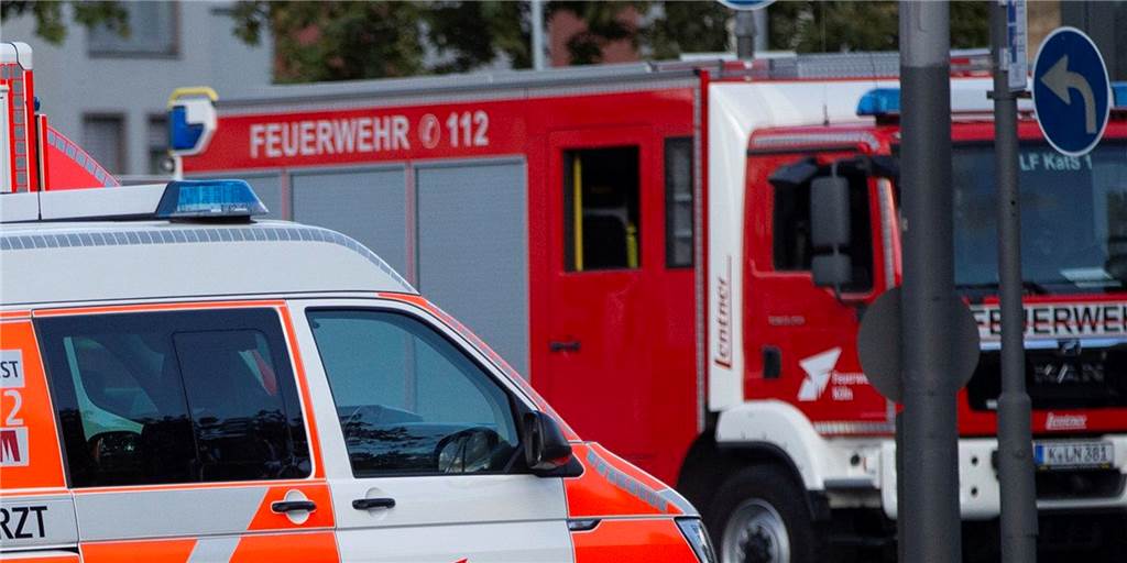Oberadener Brand-Meldung verbreitet sich wie ein Lauffeuer: „Ich dachte, meine Bude fackelt ab“ Die Feuerwehr musste am Sonntagnachmittag zu einer Wohnung ausrücken, während der Bewohner noch auf dem Sportplatz Fußball spielte.