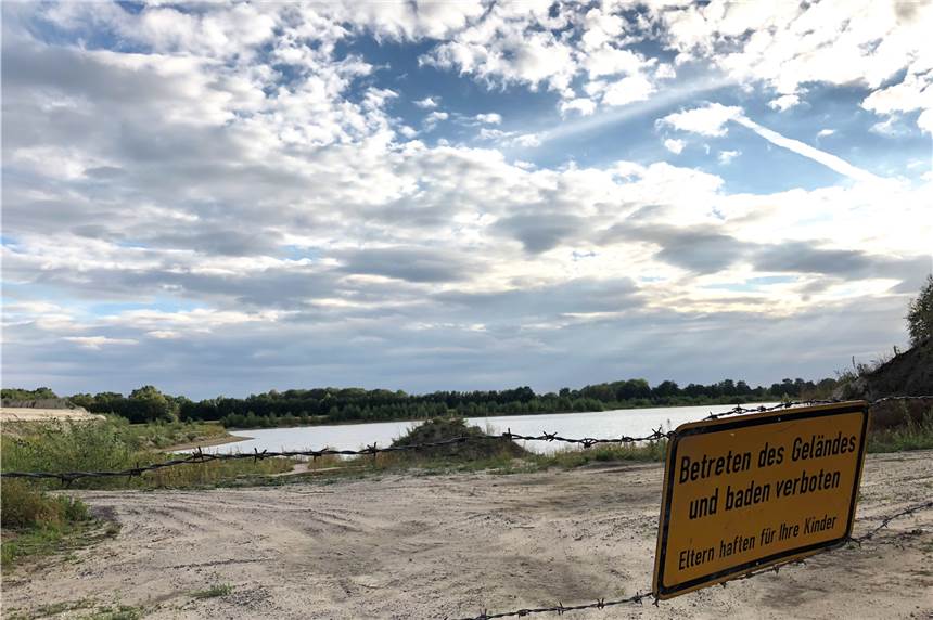 Gänsealarm am Strönfeldsee Die Firma Tegro plant, die Sandabbaufläche am Strönfeldsee massiv zu erweitern. Das gefällt nicht allen.