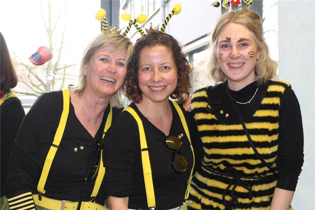 Die fleißigen Bienen sorgten für die Bewirtung.