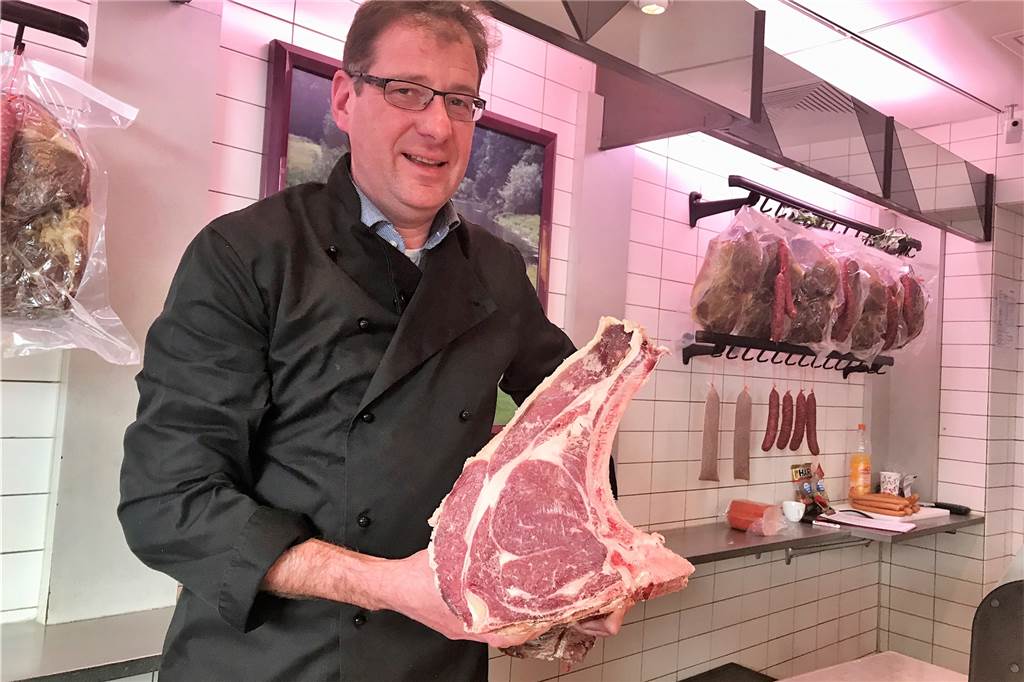 Metzgermeister aus Dorsten wirbt als Fleischsommelier für den richtigen Genuss Die Fortbildung zum Fleischsommelier hat Josef Bellendorf „neue Lust auf meinen Beruf gegeben“.