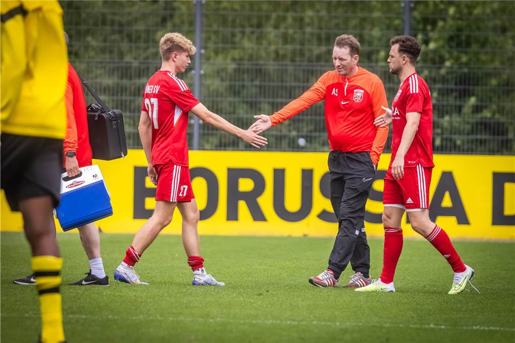 Die Fotos zum Testspiel von Borussia Dortmunds U23 gegen den Lüner SV. 