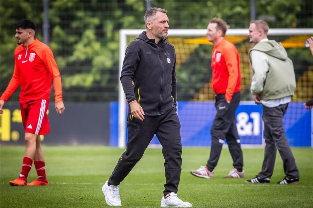 Die Fotos zum Testspiel von Borussia Dortmunds U23 gegen den Lüner SV. 