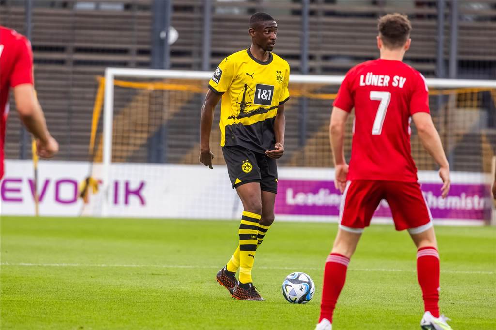 Die Fotos zum Testspiel von Borussia Dortmunds U23 gegen den Lüner SV. 