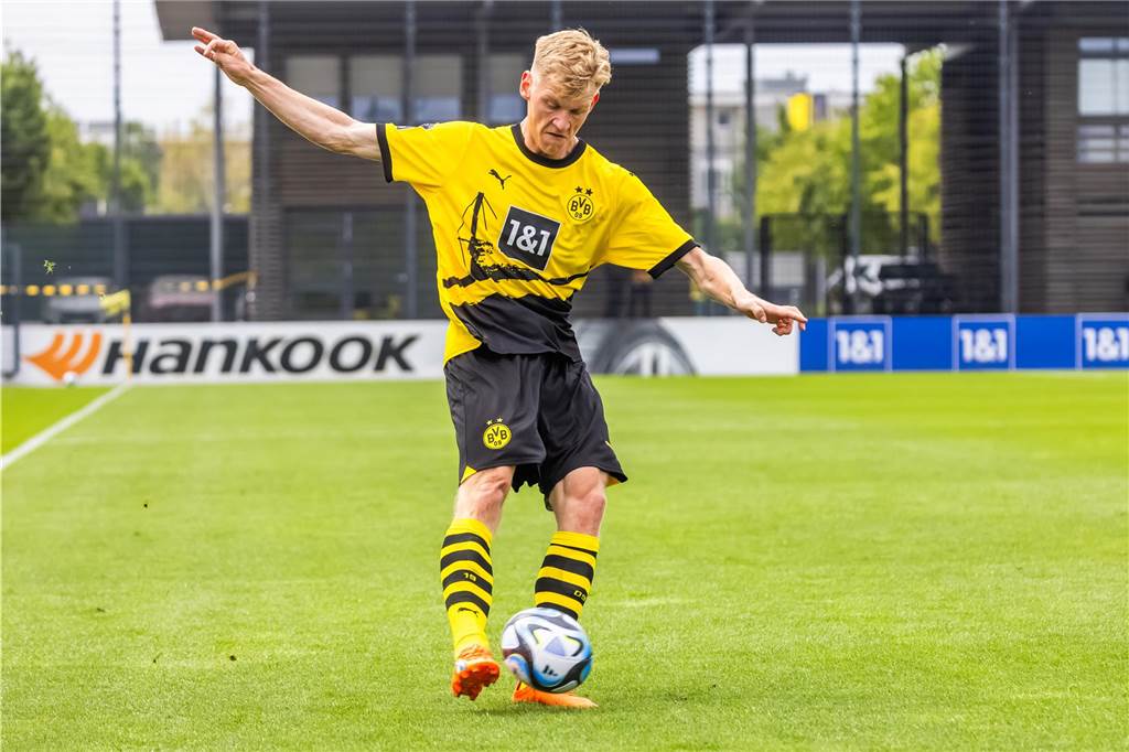 Die Fotos zum Testspiel von Borussia Dortmunds U23 gegen den Lüner SV. 