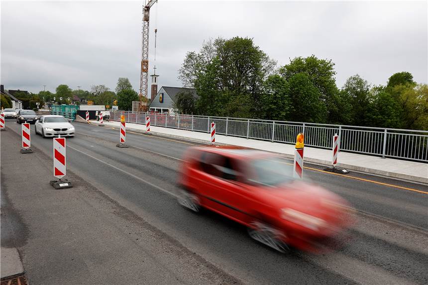 Lippe-Brücke zwischen Bergkamen und Werne wird wochenlang gesperrt Die freie Fahrt über die Lippebrücke zwischen Bergkamen und Werne hat sich demnächst erübrigt. Während der große Ferien ist sie dicht.