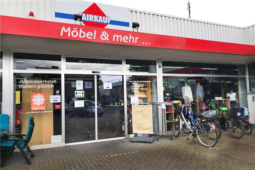 Umzug der Fundgrube an den Stadtrand muss kein Nachteil sein Die Fundgrube der Jugendwerkstatt ist ab sofort im Münsterknapp zu finden.