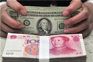 Die Furcht vor US-Strafzöllen belastet inzwischen die Finanzmärkte und die Konjunktur in China. Foto: Mark/EPA