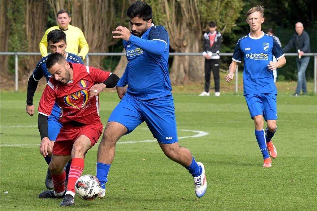Die Fußballer aus Lünen waren am Wochenende erfolgreich, die Handballerinnen verloren.