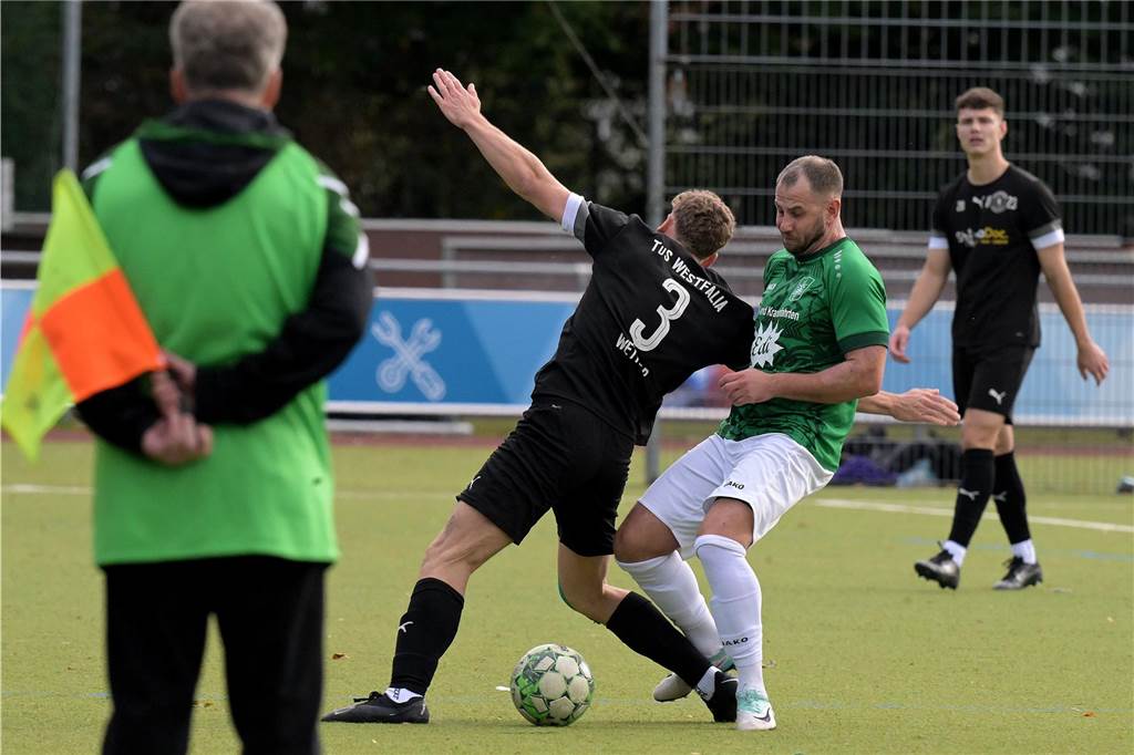 Die Fußballer aus Lünen waren am Wochenende erfolgreich, die Handballerinnen verloren.