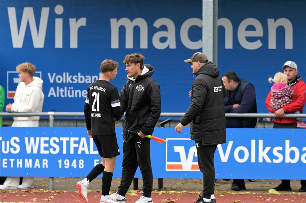 Die Fußballer aus Lünen waren am Wochenende erfolgreich, die Handballerinnen verloren.
