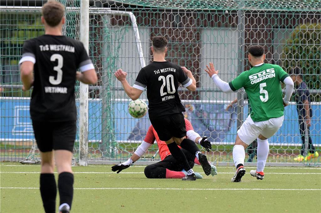 Die Fußballer aus Lünen waren am Wochenende erfolgreich, die Handballerinnen verloren.