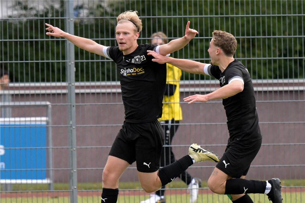 Die Fußballer aus Lünen waren am Wochenende erfolgreich, die Handballerinnen verloren.