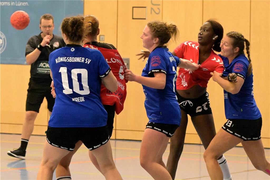 Die Fußballer aus Lünen waren am Wochenende erfolgreich, die Handballerinnen verloren.