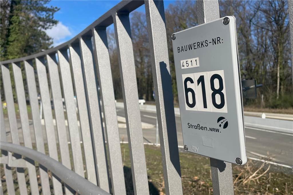 Fußgängerbrücke am Freischütz ein Star – In den Top 10 in Deutschland Die Fußgängerbrücke am Freischütz hat keinen Namen. Nur eine Nummer.