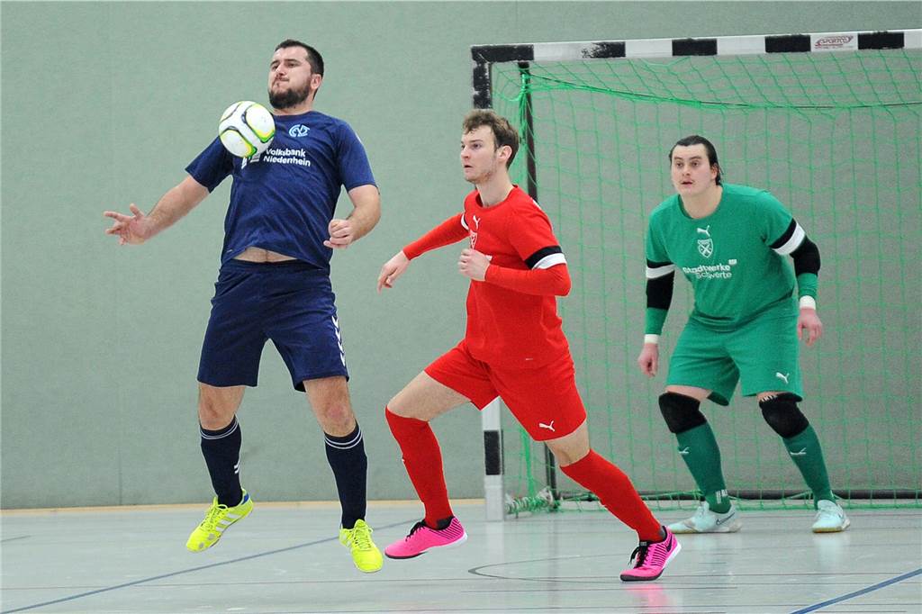 Die Futsaler von Holzpfosten Schwerte haben gegen den FC Niederrhein Soccer mit 5:1 gewonnen.