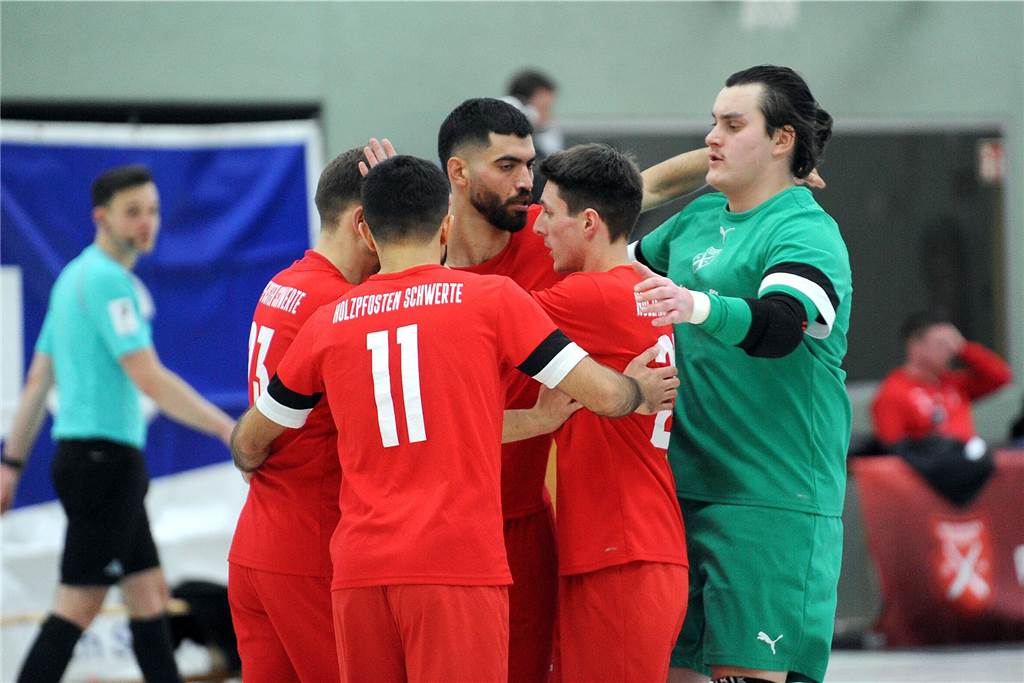 Die Futsaler von Holzpfosten Schwerte haben gegen den FC Niederrhein Soccer mit 5:1 gewonnen.