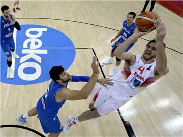 Die Gala von Pau Gasol (r) gegen Italien reichte dem spanischen Nationalteam nicht. Foto: Juan Carlos Hidalgo