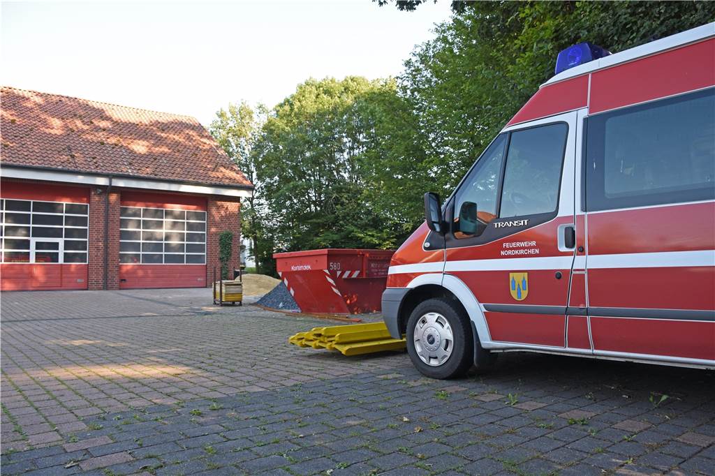 Schulen und Feuerwehr: An diesen Baustellen arbeitet die Gemeinde Die Gemeinde modernisiert zurzeit das Feuerwehrgerätehaus in Nordkirchen.