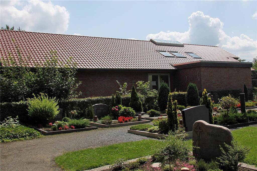 Friedhofsgebühren in Selm, Olfen und Nordkirchen Die Gemeinde Nordkirchen hat Friedhöfe nicht nur in der Schlossgemeinde, sondern auch in den Ortsteilen Südkirchen und Capelle.