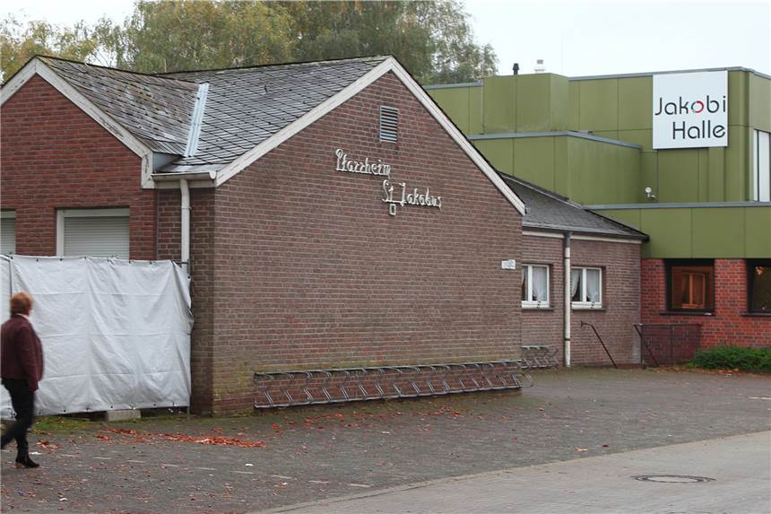 Impfstelle Jakobi-Halle: Online Termine buchen für Dezember-Samstage Die Gemeinde Südlohn errichtet in der Jakobi-Halle eine Impfstelle. Jeweils samstags im Dezember wird dort geimpft, anmelden können sich Interessierte ausschließlich online.