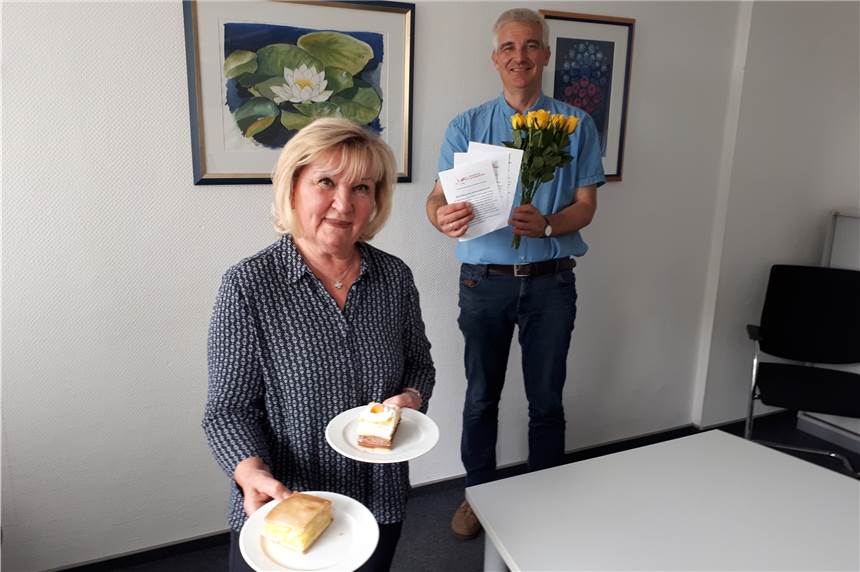 Besuchsdienst der Gemeindecaritas: Überraschung für Halterner Senioren Die Gemeindecaritas will Haltenrer Senioren in der Coronakrise überraschen und ihre Verbundenheit zum Ausdruck bringen.