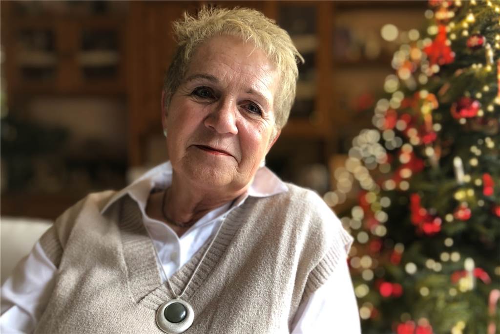 Long-Covid-Patientin Heidi Friedrich (66): „Heute habe ich Angst vorm Sterben“ Die Gemütlichkeit ihres Zuhauses in Bausenhagen hilft Heidi Friedrich nur bedingt über die Belastungen ihrer Erkrankung hinweg.
